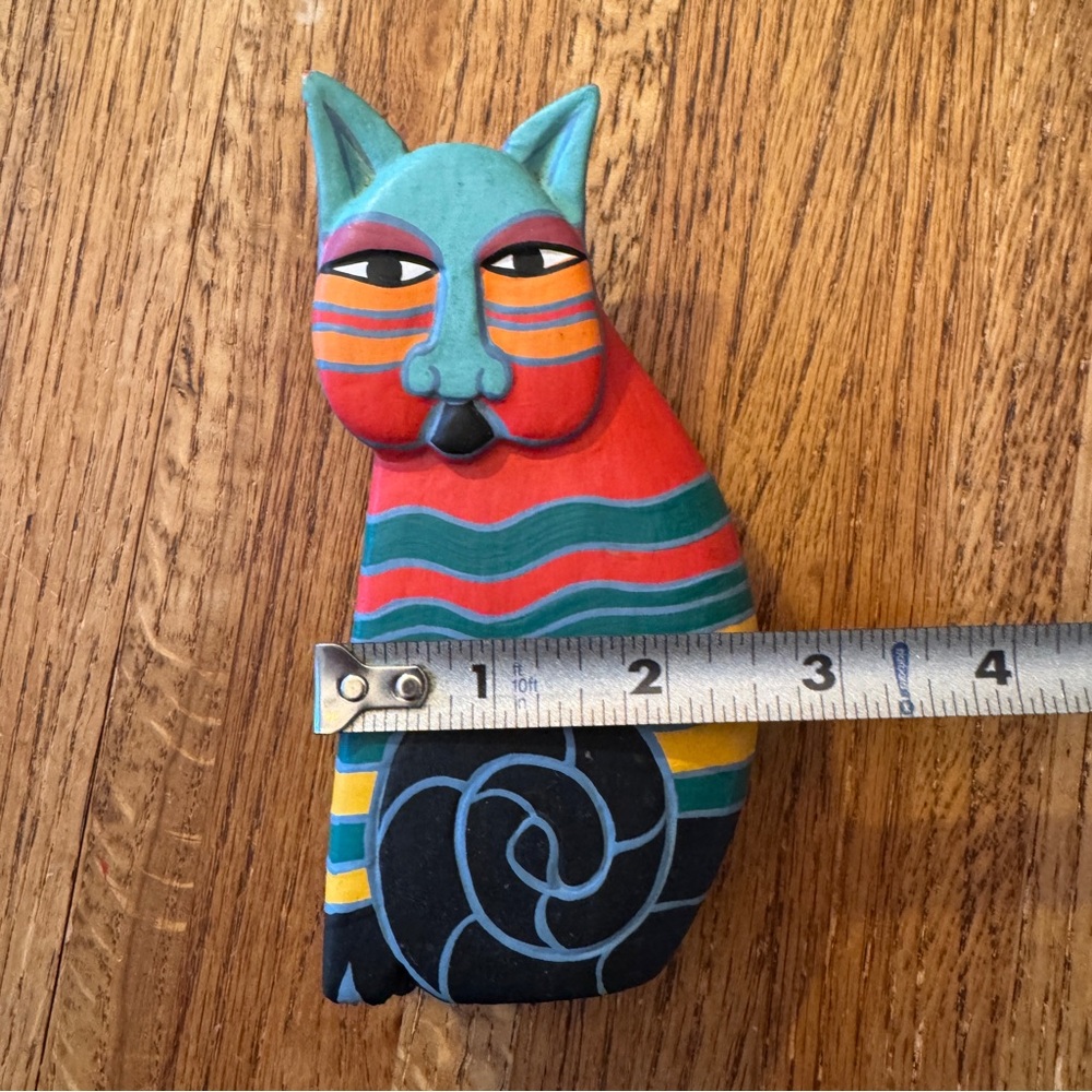 Laurel Burch-Style Hand Painted Wood Cat 5” tall Kitten Decor - Picture 9 of 9